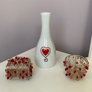 Valentine’s themed decor